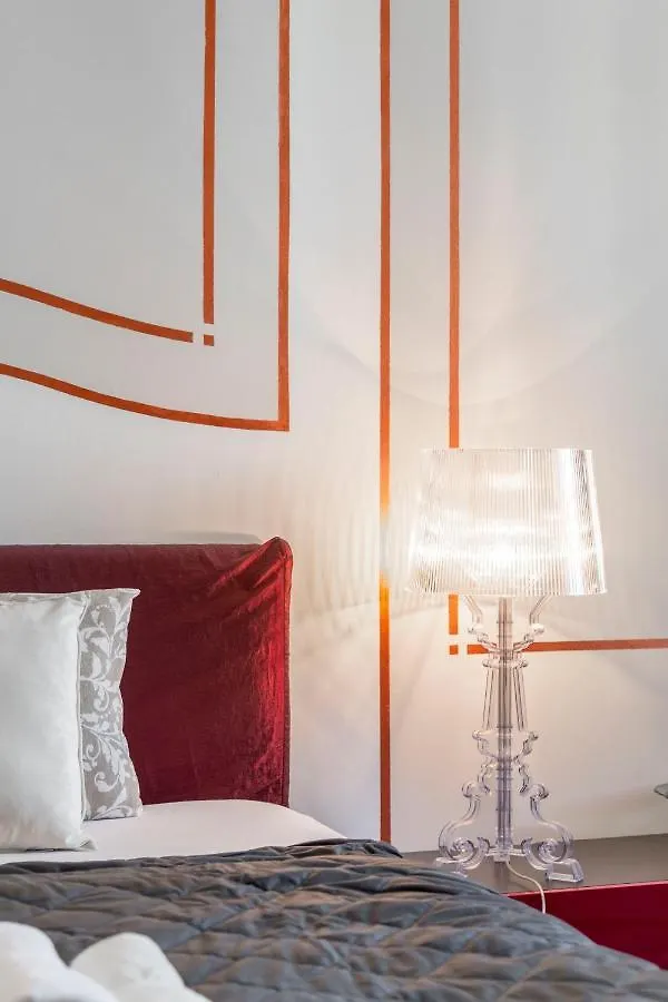Exclusive & Stylish Central Apartment In The Heart Of Budapeste 0*,